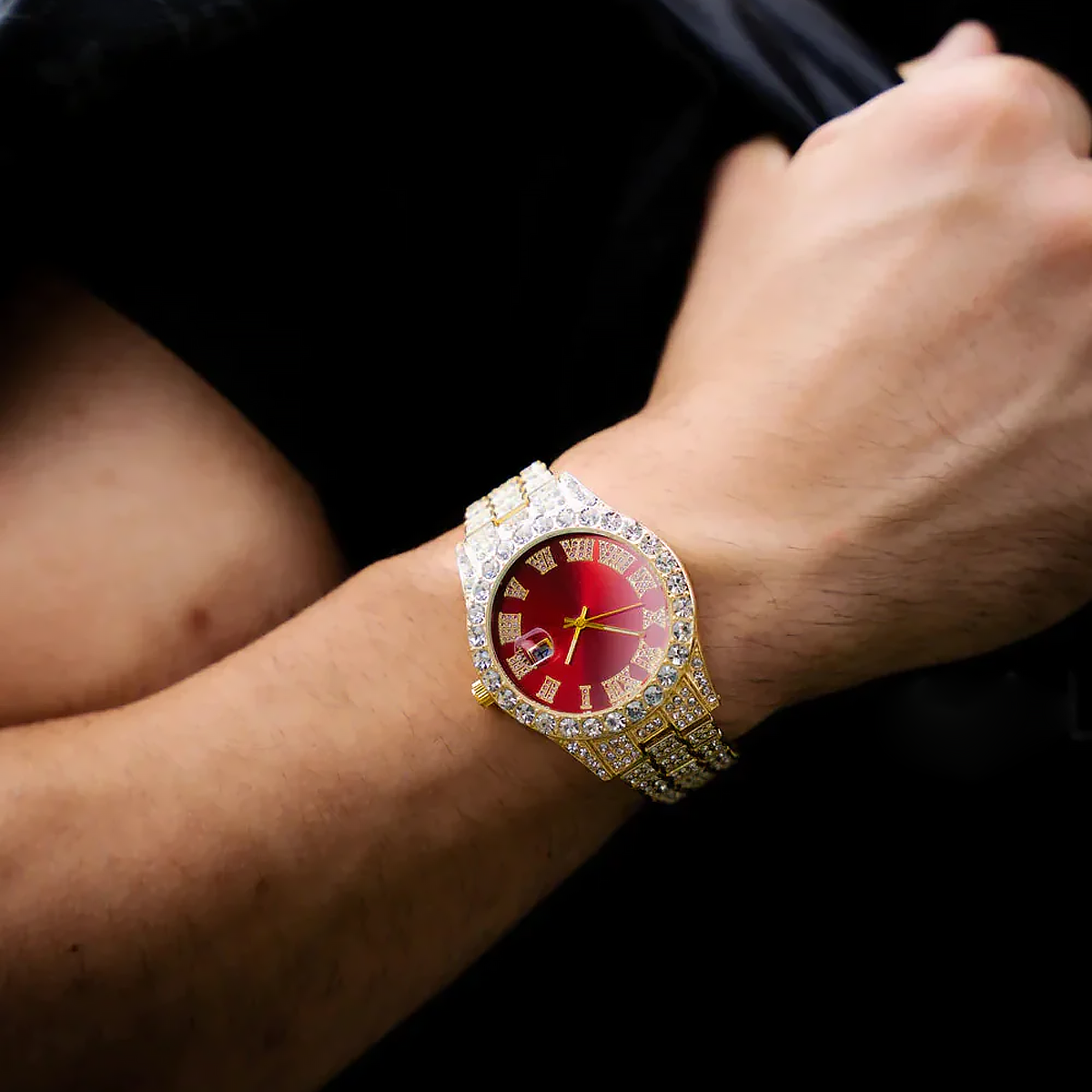 GROLEY. | Gouden Bustdown Horloge met Rode Wijzerplaat